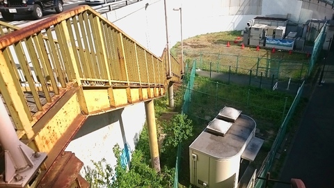 道玄坂黄色い階段2.JPG
